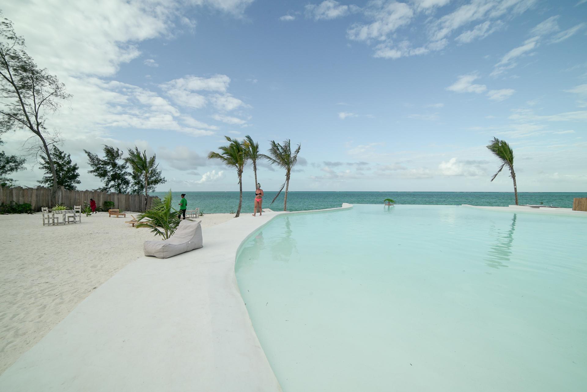 Zanbluu Beach Hotel Kiwengwa  Buitenkant foto