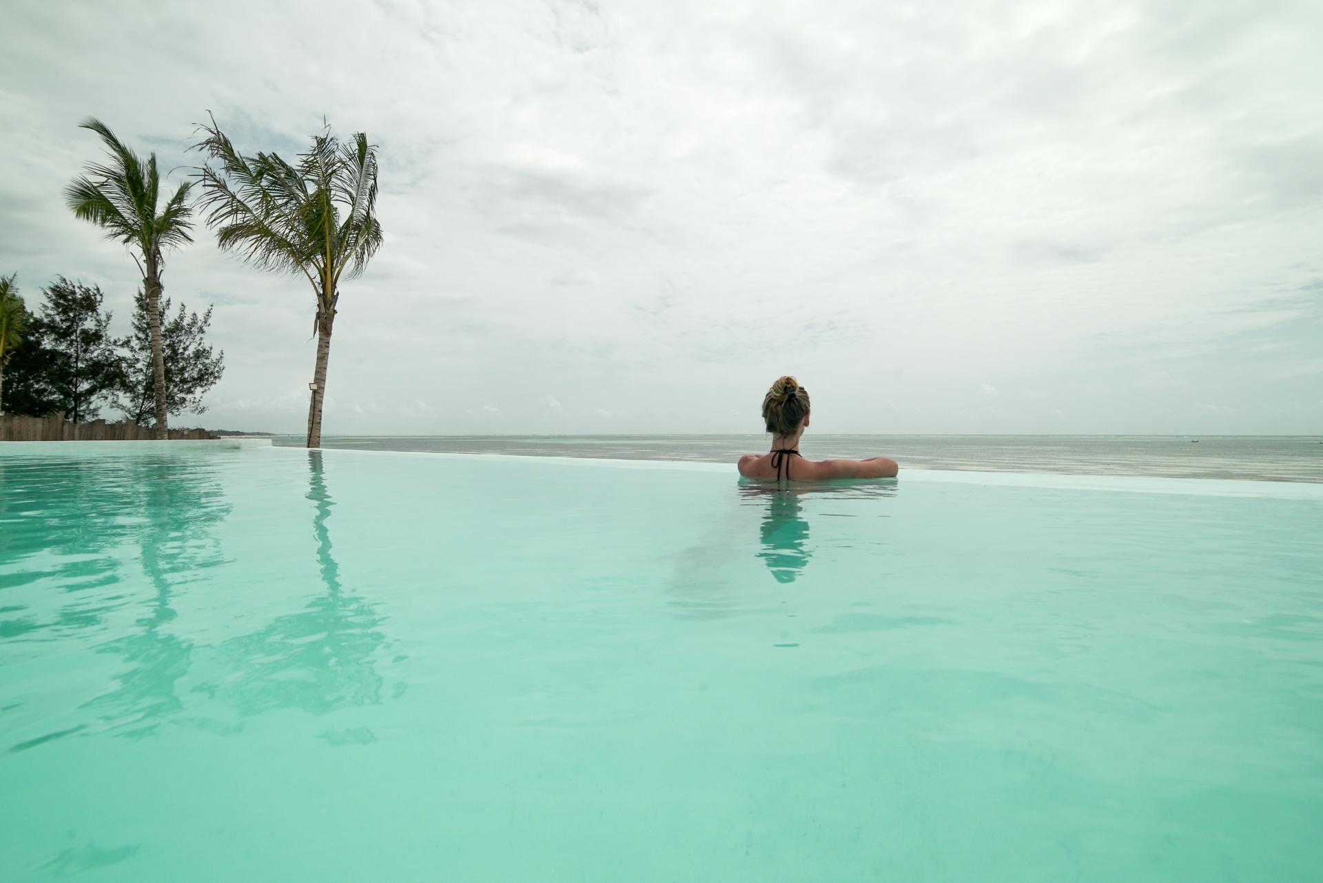 Zanbluu Beach Hotel Kiwengwa  Buitenkant foto